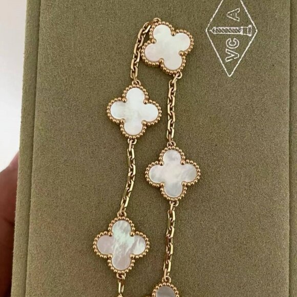 Van Cleef & Arpels white mother-of-pearl bracelet - Picture 2 of 5